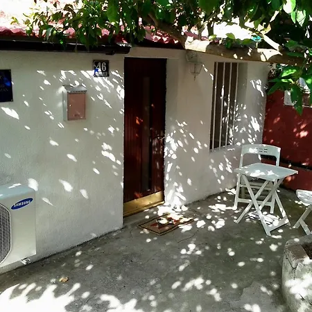 Studio Goran Apartment Split